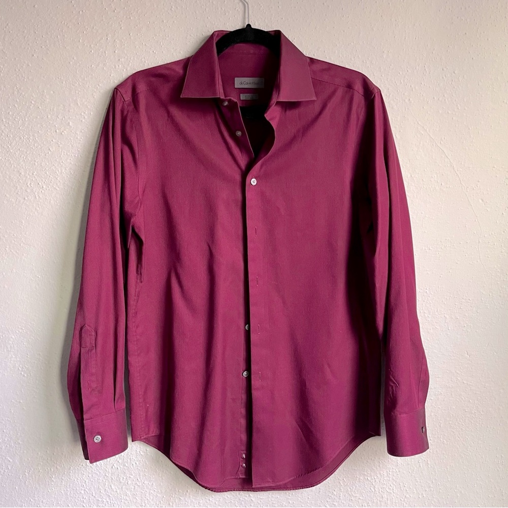 Calvin Klein Slim Fit Non Iron Burgundy Textured Button Up Men’s Neck 15